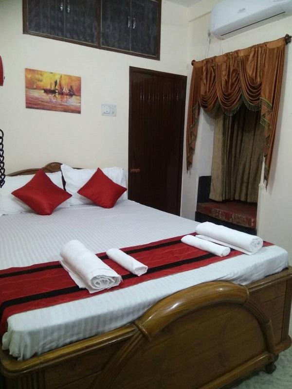 Bed and Breakfast Kollolini Kalkata Pokoj fotografie